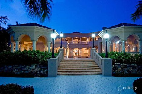 1525 Riverdale Dr, Hope Island, QLD 4212