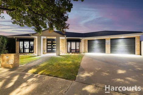 Property photo of 29 Karingal Crescent Horsham VIC 3400