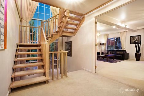 Property photo of 22 Hillcroft Drive Templestowe VIC 3106