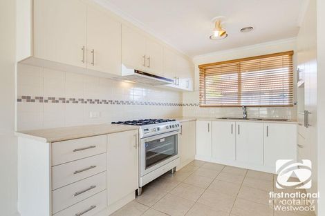 Property photo of 4 Albatross Avenue Werribee VIC 3030