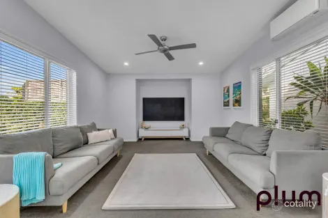 Property photo of 48 Grange Place Moggill QLD 4070