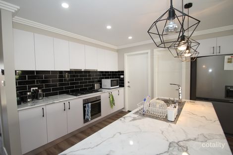 Property photo of 17A McCarron Place Orange NSW 2800