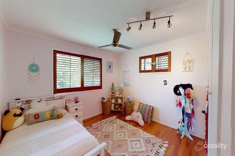 Property photo of 81 Twenty Fifth Avenue Palm Beach QLD 4221