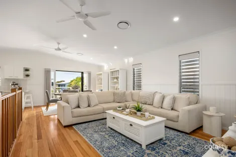 Property photo of 51 Ryder Street Wynnum QLD 4178