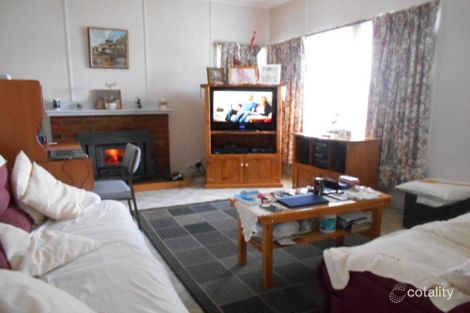 Property photo of 32 Dampier Street Wakool NSW 2710