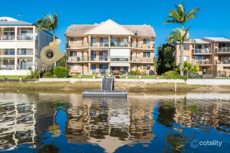 4/8 Broadmeadows Rd, Maroochydore, QLD 4558