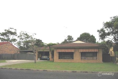 15 Hind Ave, Forster, NSW 2428