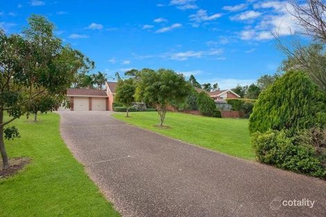 9 Caernarvon Cl, Kirkham, NSW 2570