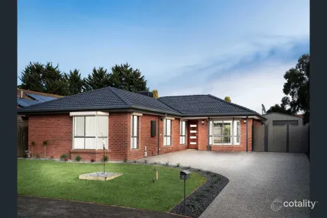 Property photo of 4 Flinders Crescent Wyndham Vale VIC 3024