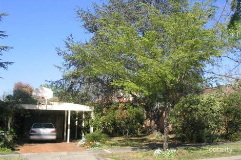 4 Hotham Ct, Mont Albert, VIC 3127