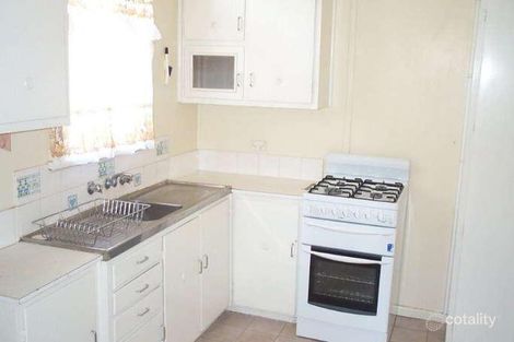 Property photo of 22 Castlereagh Avenue Mount Austin NSW 2650