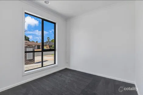 Property photo of 1/121 Sobraon Street Shepparton VIC 3630