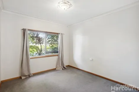 Property photo of 14 James Carney Crescent West Kempsey NSW 2440