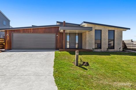 Property photo of 10 Martin Laurence Place Port Fairy VIC 3284