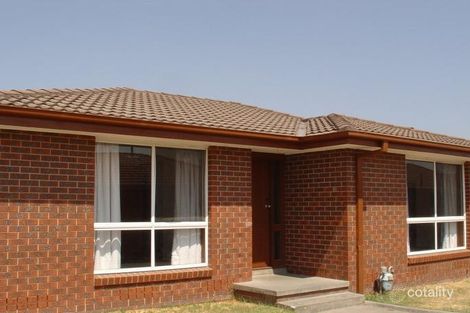 2/16 Canberra Ave, Dandenong, VIC 3175