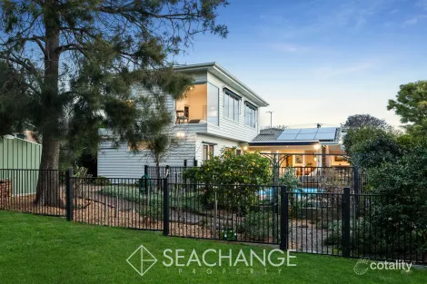 7 Roehampton Cres, Mount Eliza, VIC 3930