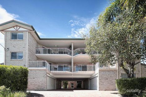 20 Swain St, Holland Park West, QLD 4121