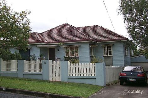 32 Audrey St, Camp Hill, QLD 4152