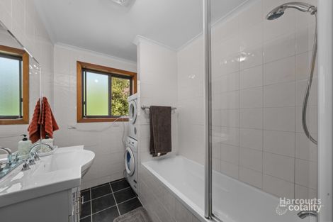 Property photo of 1 Hawthorn Drive Kingston TAS 7050