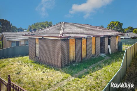 Property photo of 42 Derwent Drive Long Gully VIC 3550