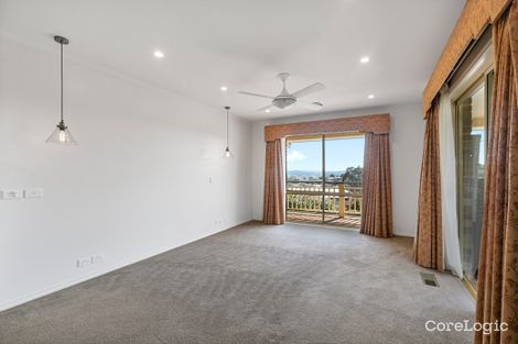 Property photo of 15 Pine Place Karabar NSW 2620