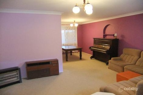 4 Gill St, Mount Hutton, NSW 2290