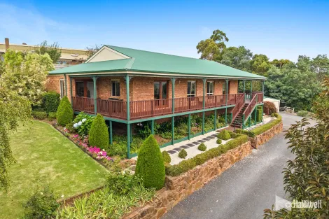 Property photo of 16 Highfield Road Ambleside TAS 7310