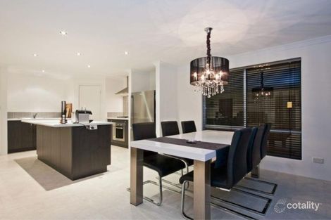 11 Timms Lane, Hammond Park, WA 6164