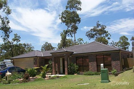 13 Stanford Pl, Forest Lake, QLD 4078