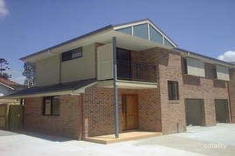 Property photo of 9 Hill Crescent Carina Heights QLD 4152
