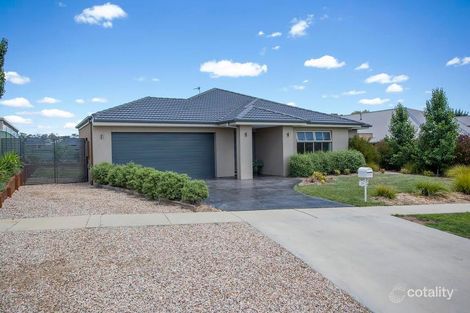 Property photo of 27 Lanark Drive Junortoun VIC 3551