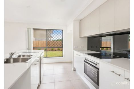 Property photo of 2/21 Springfield Parkway Springfield QLD 4300