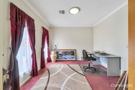 Property photo of 40 Eppalock Drive Manor Lakes VIC 3024