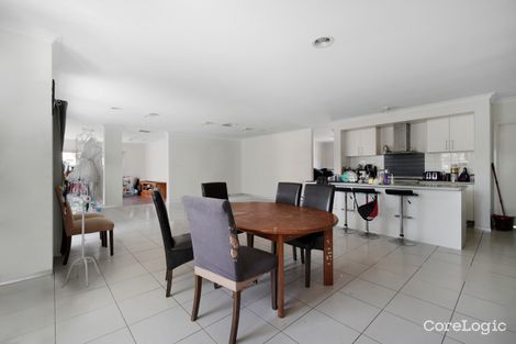 Property photo of 1 St Martins Boulevard Truganina VIC 3029