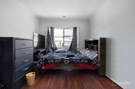 Property photo of 1 St Martins Boulevard Truganina VIC 3029