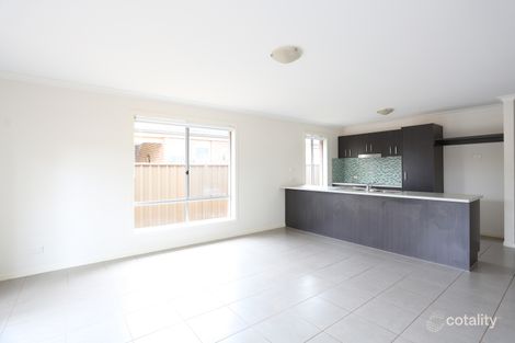 Property photo of 15 Marble Drive Cobblebank VIC 3338