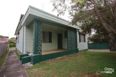 6 Hall St, Belmont, NSW 2280