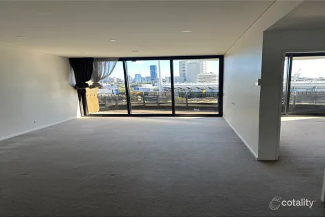 Property photo of 802/62 Logan Road Woolloongabba QLD 4102