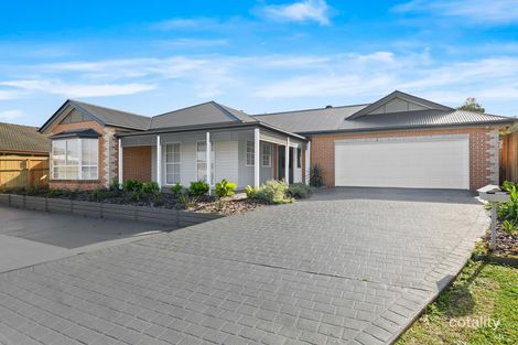 Property photo of 11 Razorback Close Carindale QLD 4152
