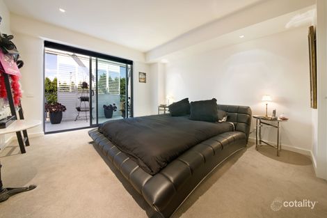 Property photo of 44/15 Beach Road Hampton VIC 3188