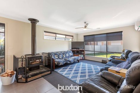 Property photo of 32 Normlyttle Parade Miners Rest VIC 3352