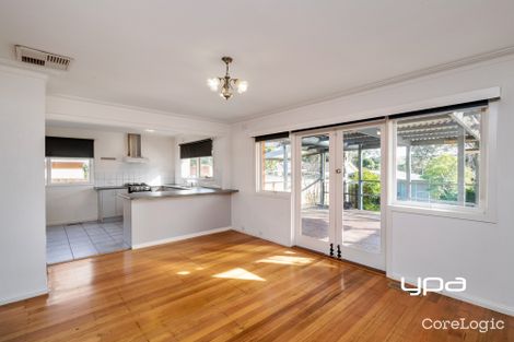 Property photo of 10 Higgins Avenue Sunbury VIC 3429