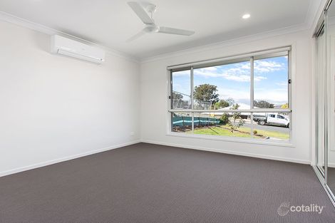 Property photo of 4 Turnbull Street Fennell Bay NSW 2283