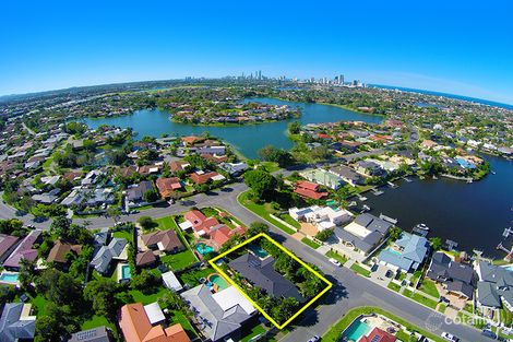 3 Portobello Dr, Mermaid Waters, QLD 4218
