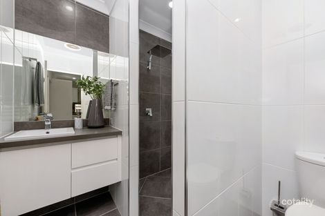 Property photo of 97 Riveredge Boulevard Oonoonba QLD 4811