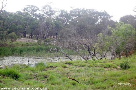 Property photo of 4 Manns Lane Stanthorpe QLD 4380