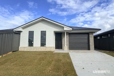 38 Hewitt Rd, Lochinvar, NSW 2321