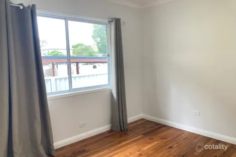 Property photo of 48 Windsor Place Deception Bay QLD 4508