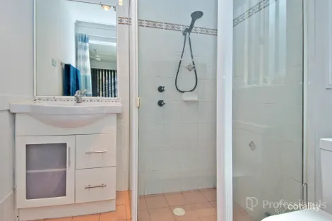 Property photo of 29 Lake Amaroo Court Logan Reserve QLD 4133