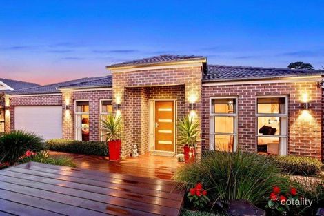 6 Empire Dr, Mooroolbark, VIC 3138